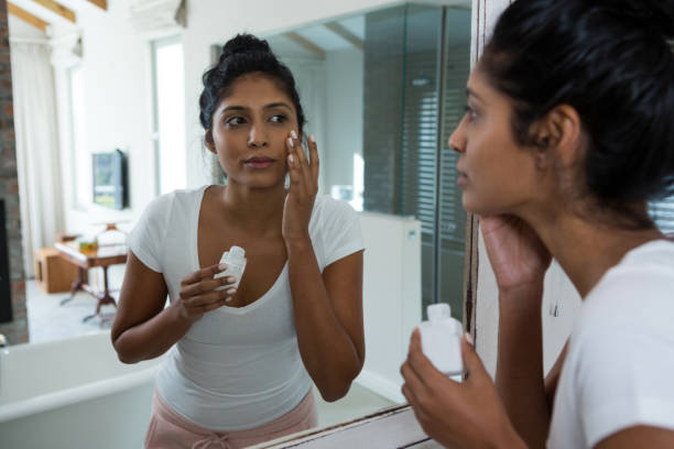Bid Goodbye To Stubborn Pimples And Acne With These 8 Best Creams